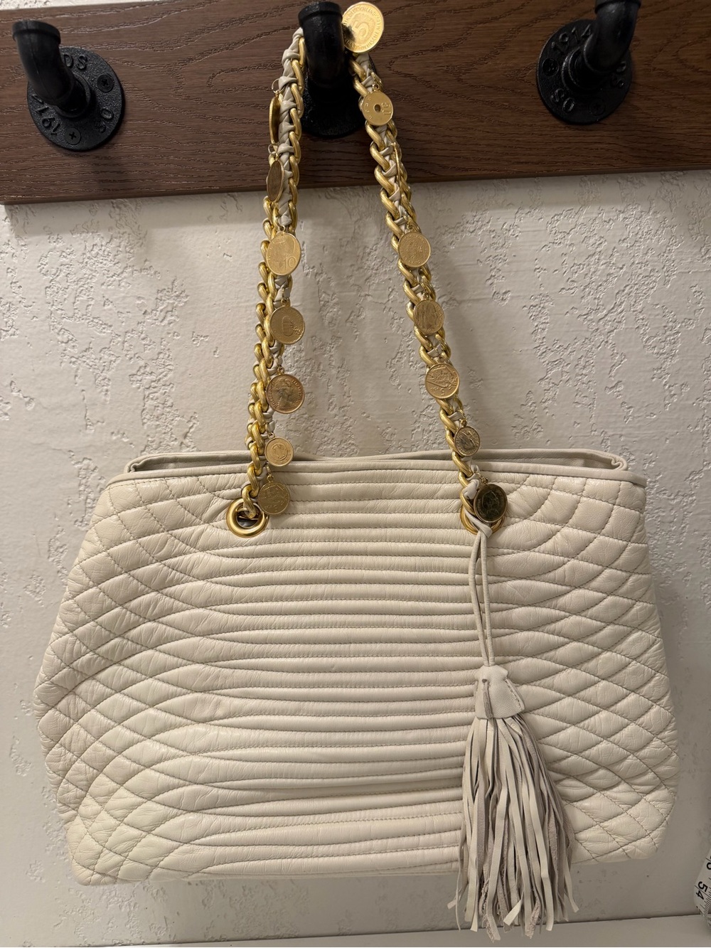 Paola by PDL Firenze Italian Leather Quilted Tote Bag Cream Gold Coin Chain